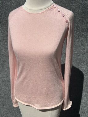 Louis Vuitton Pink Lightweight Knit Top Sweater with Logo Buttons Flaws